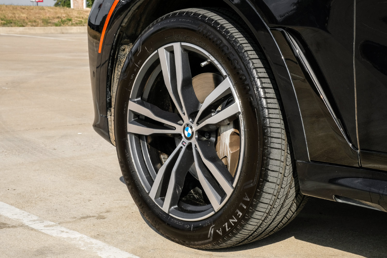 Used 2021 BMW X7 xDrive40i w/ M Sport Package AWD/4WD image 70