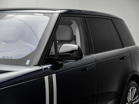 Used 2023 Land Rover Range Rover SV AWD/4WD image 28