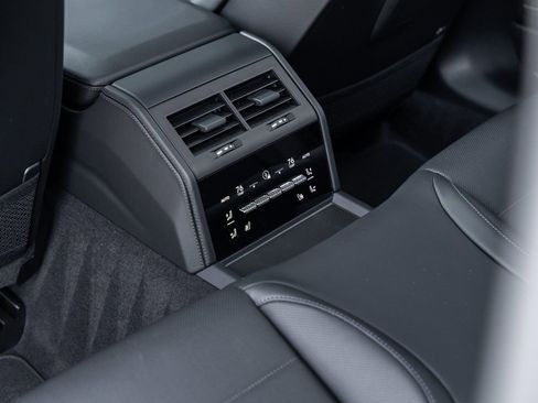 New 2026 Porsche Panamera 4 image 37