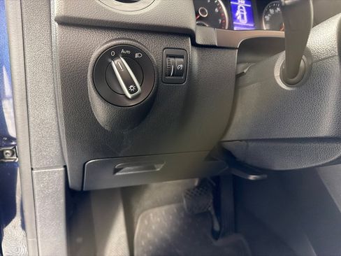 Used 2016 Volkswagen Tiguan S FWD image 14