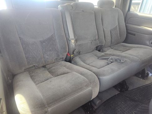 Used 2004 Chevrolet Suburban LS w/ Safe And Secure Package AWD/4WD image 15