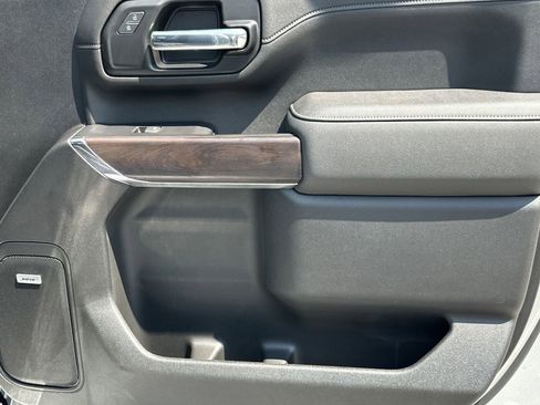 Used 2022 GMC Sierra 2500 SLT image 15