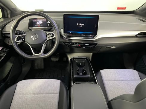 Used 2025 Volkswagen ID.4 Pro image 14