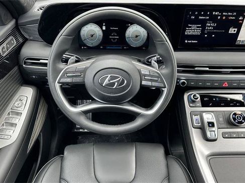 New 2025 Hyundai Palisade Calligraphy image 17