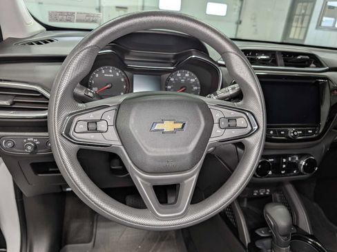 Used 2021 Chevrolet TrailBlazer LT w/ Convenience Package AWD/4WD image 34