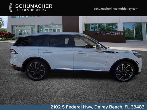 New 2026 Lincoln Aviator Reserve RWD image 8