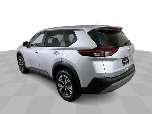 Used 2023 Nissan Rogue SV AWD/4WD image 6