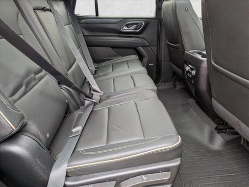 Used 2023 GMC Yukon SLT image 22