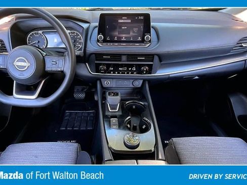 Used 2023 Nissan Rogue SV image 7