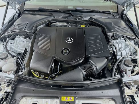 Certified 2025 Mercedes-Benz C 300 Sedan image 33