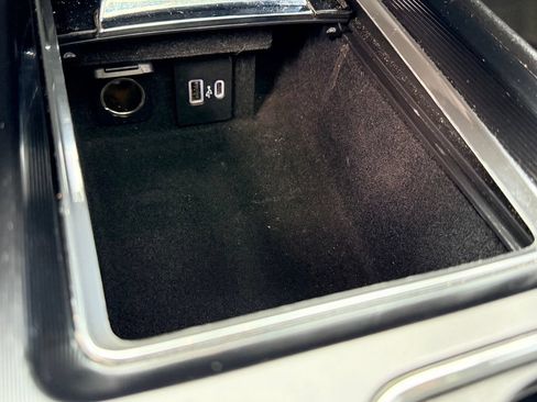 Certified 2021 Lincoln Corsair AWD w/ Premium Package image 16