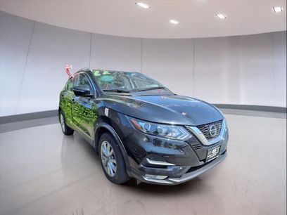 Used 2022 Nissan Rogue Sport SV w/ Technology Package