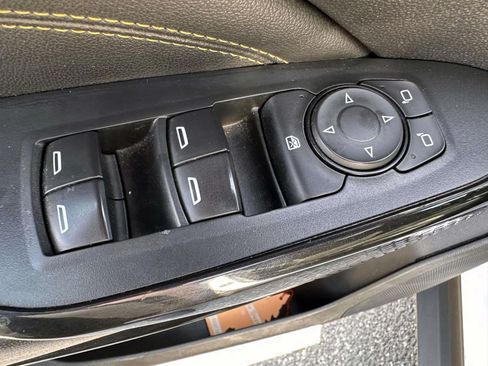 Used 2024 Chevrolet Trax LT w/ Driver Confidence Package FWD image 9