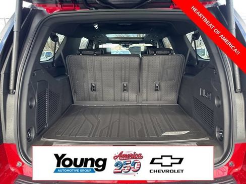 New 2026 Chevrolet Suburban High Country AWD/4WD image 12