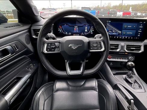 Used 2024 Ford Mustang GT Premium w/ GT Performance Package image 5