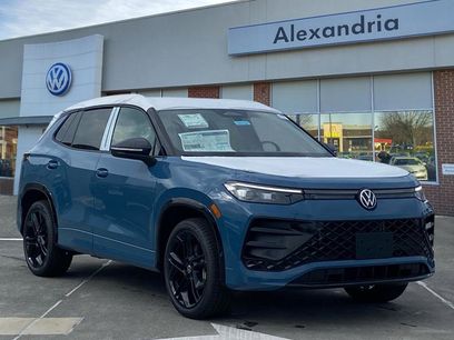 New 2025 Volkswagen Tiguan SE R-Line