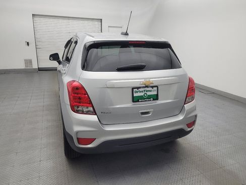 Used 2020 Chevrolet Trax LS w/ Tint and Cruise Package FWD image 6