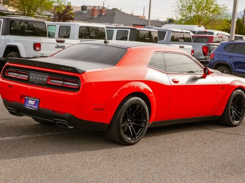 Used 2021 Dodge Challenger R/T Scat Pack RWD image 4