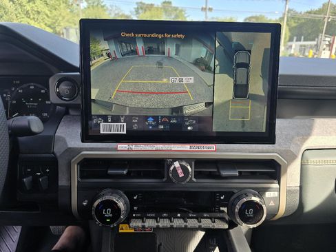 New 2025 Toyota Tacoma 4x4 Double Cab Hybrid image 29