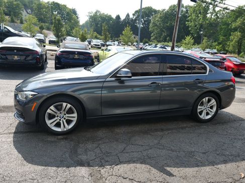 Used 2017 BMW 330i Sedan image 74