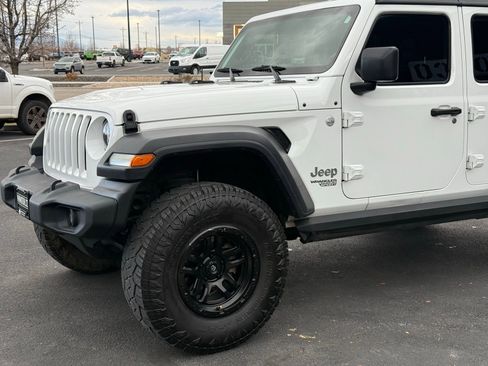 Used 2020 Jeep Wrangler Unlimited Sport image 10