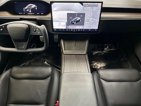 Used 2022 Tesla Model S AWD image 28