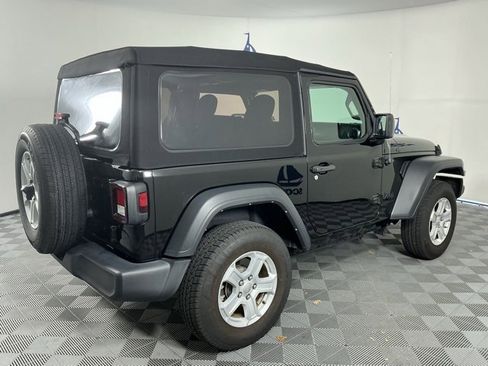 Used 2023 Jeep Wrangler Sport S image 5