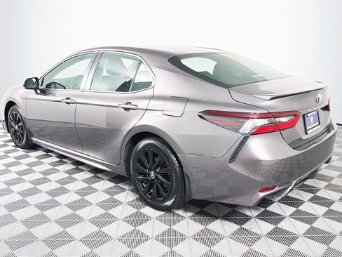 Used 2023 Toyota Camry SE FWD image 8