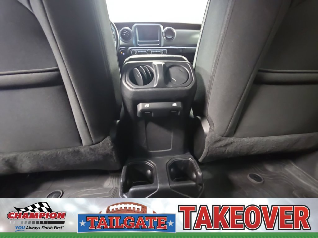 Used 2022 Jeep Gladiator Sport AWD/4WD image 29