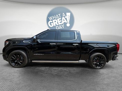 Used 2023 GMC Sierra 1500 Denali w/ Denali Reserve Package AWD/4WD image 7
