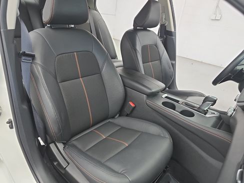 Certified 2021 Nissan Altima 2.5 SR w/ SR Premium Package FWD image 10
