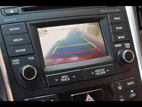 Used 2015 Hyundai Sonata Hybrid FWD image 11