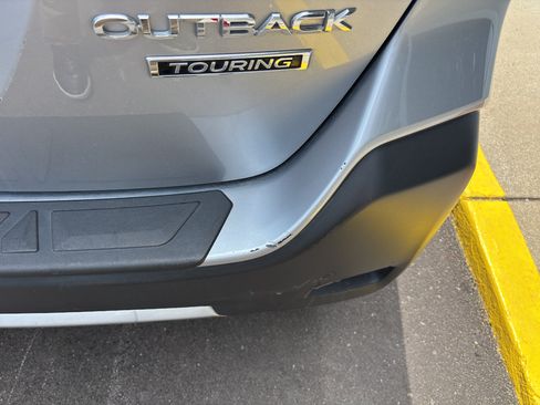 Used 2024 Subaru Outback Touring AWD/4WD image 5