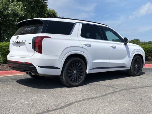 Used 2025 Hyundai Palisade Calligraphy AWD/4WD image 3
