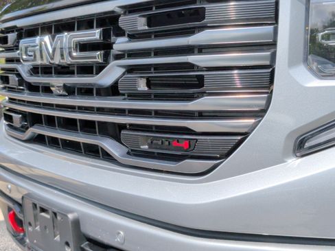 Used 2026 GMC Sierra 1500 AT4 w/ AT4 Premium Package AWD/4WD image 15