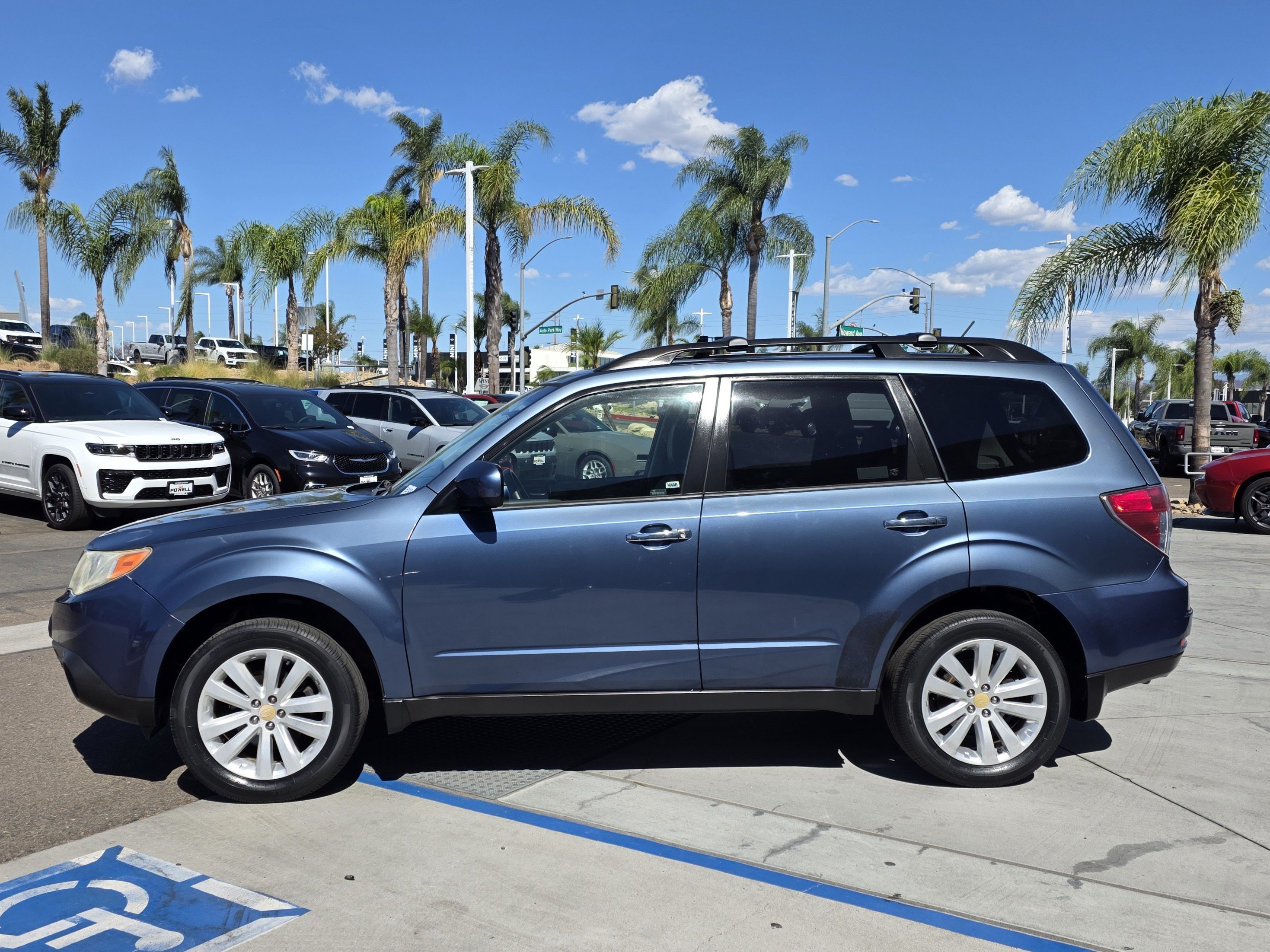 Used 2012 Subaru Forester 2.5X Limited AWD/4WD image 2