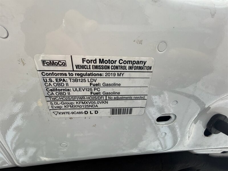 Used 2019 Ford Mustang GT Premium RWD image 11