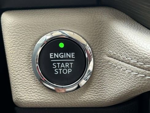 Used 2022 Ford Expedition Limited RWD image 29