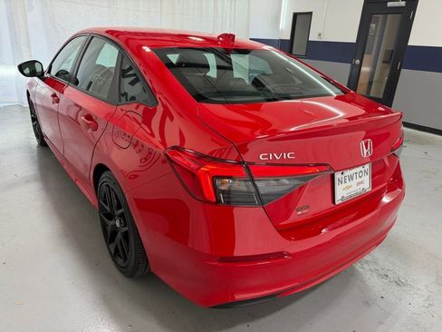 Used 2024 Honda Civic Sport image 35