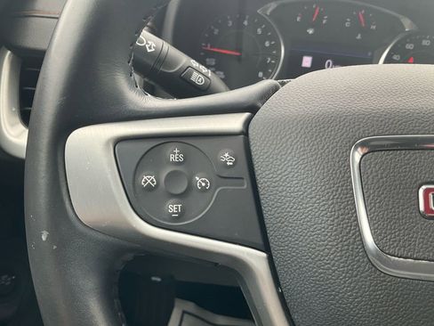 Used 2021 GMC Terrain SLE w/ Driver Convenience Package FWD image 19