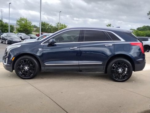 Used 2017 Cadillac XT5 Premium Luxury FWD image 8