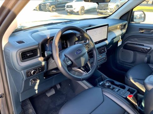 New 2026 Ford Maverick Lariat w/ Black Appearance Package image 8