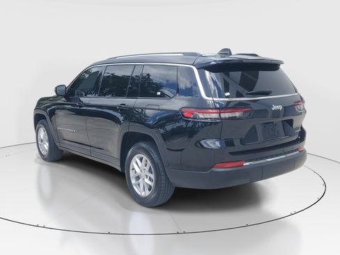 Used 2024 Jeep Grand Cherokee L Laredo image 5