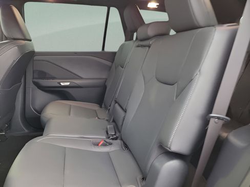 Used 2025 Lexus TX 350 AWD w/ Technology Package image 11