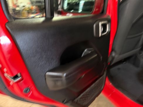 Used 2021 Jeep Wrangler Unlimited Sport AWD/4WD image 42