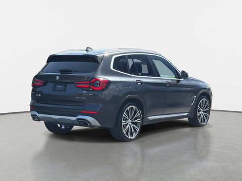 Used 2022 BMW X3 sDrive30i w/ Convenience Package RWD image 3