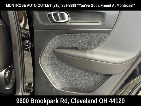 New 2026 Volvo XC40 B5 Core w/ Protection Package Premier image 40