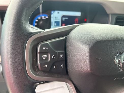 Used 2024 Ford Bronco Wildtrak image 17