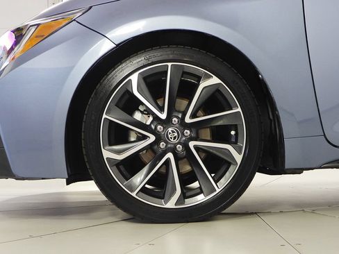 Used 2021 Toyota Corolla SE w/ Carpet Mat Package (TMS) FWD image 5