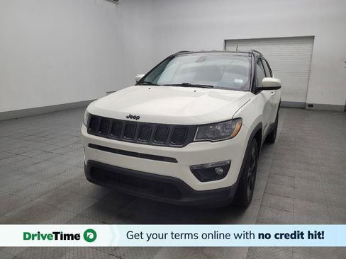 Used 2021 Jeep Compass Latitude FWD image 1